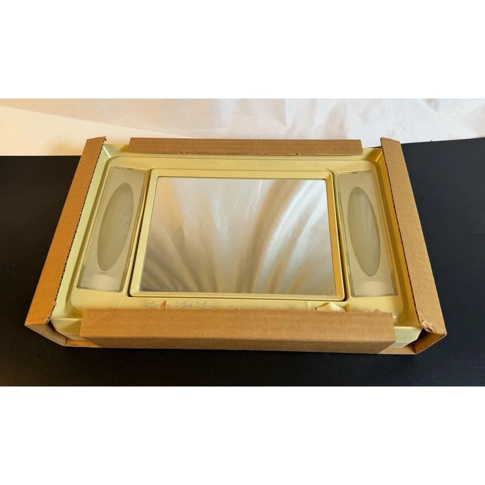 1970 s Northern Light n Look Lovely Make-up Mirror - WORKS